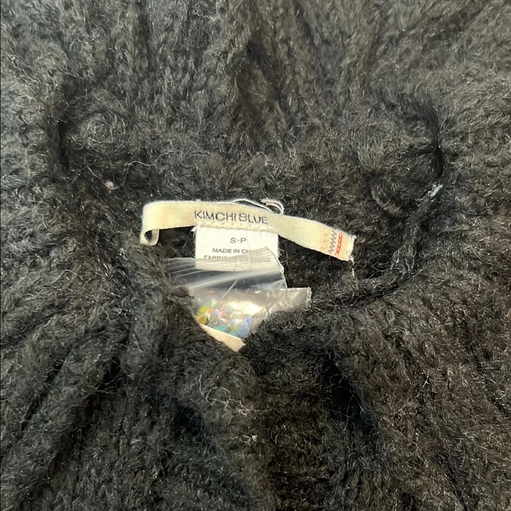 Urban Outfitters Black and White Cowl Neck Sweater - Picture 9 of 9